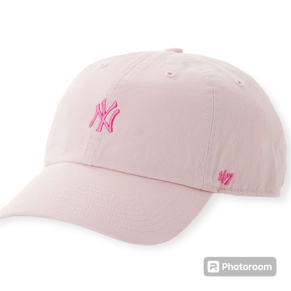 Pink Small NY Yankees Dad Hat